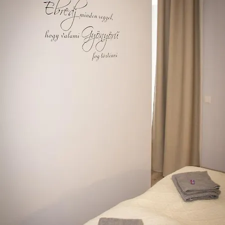 Loli Appartement *