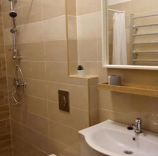 Loli 米什科尔茨